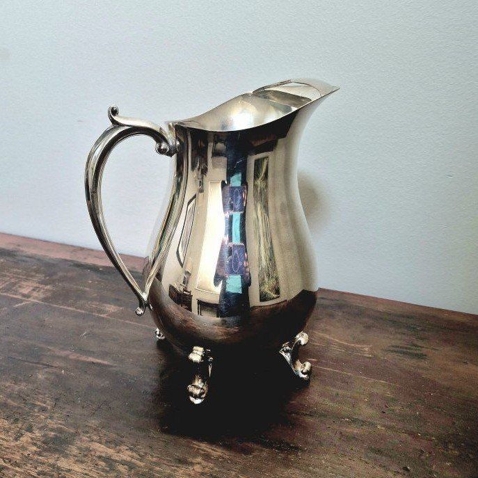 Vintage Silver Plated Water Pitcher Creamer with Handle, Footed Design, Decorative Tableware