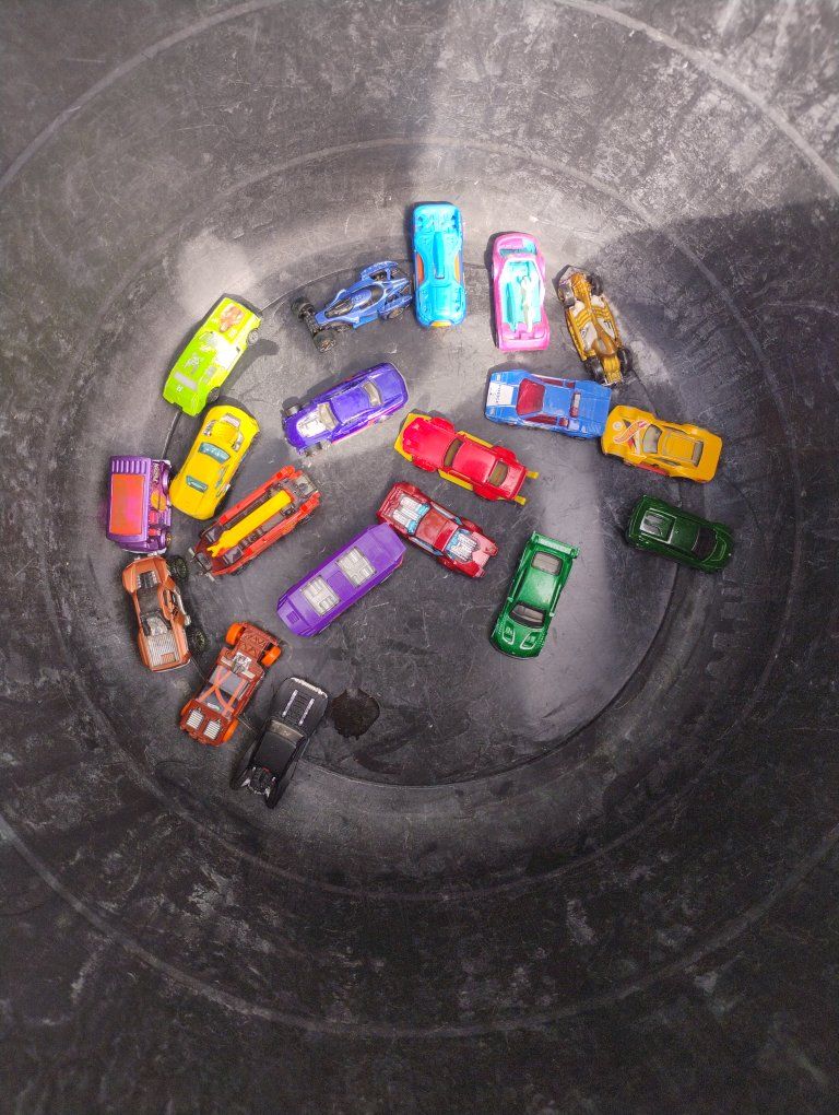 FUNDRAISER-Assorted Lot of 18 Die-Cast Toy Cars - Hot Wheels, Matchbox Style Vehicles - Various Colors & Styles