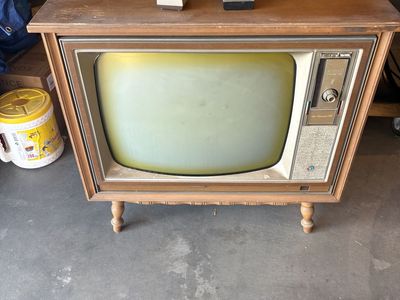 1966 Zenith color tv