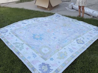New. Large Area Rug 9x 12- Light Purple/Blue Floral Pattern