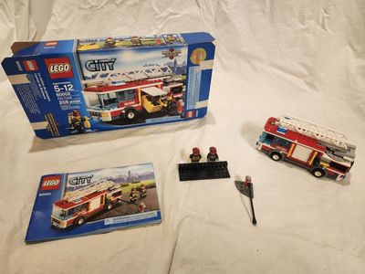 LEGO City 60002 Fire Truck – 100% Complete w/ Box + Instructions