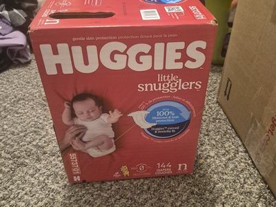 Huggies Little Snugglers Diapers Size N, 144 Count, Gentle Skin Protection