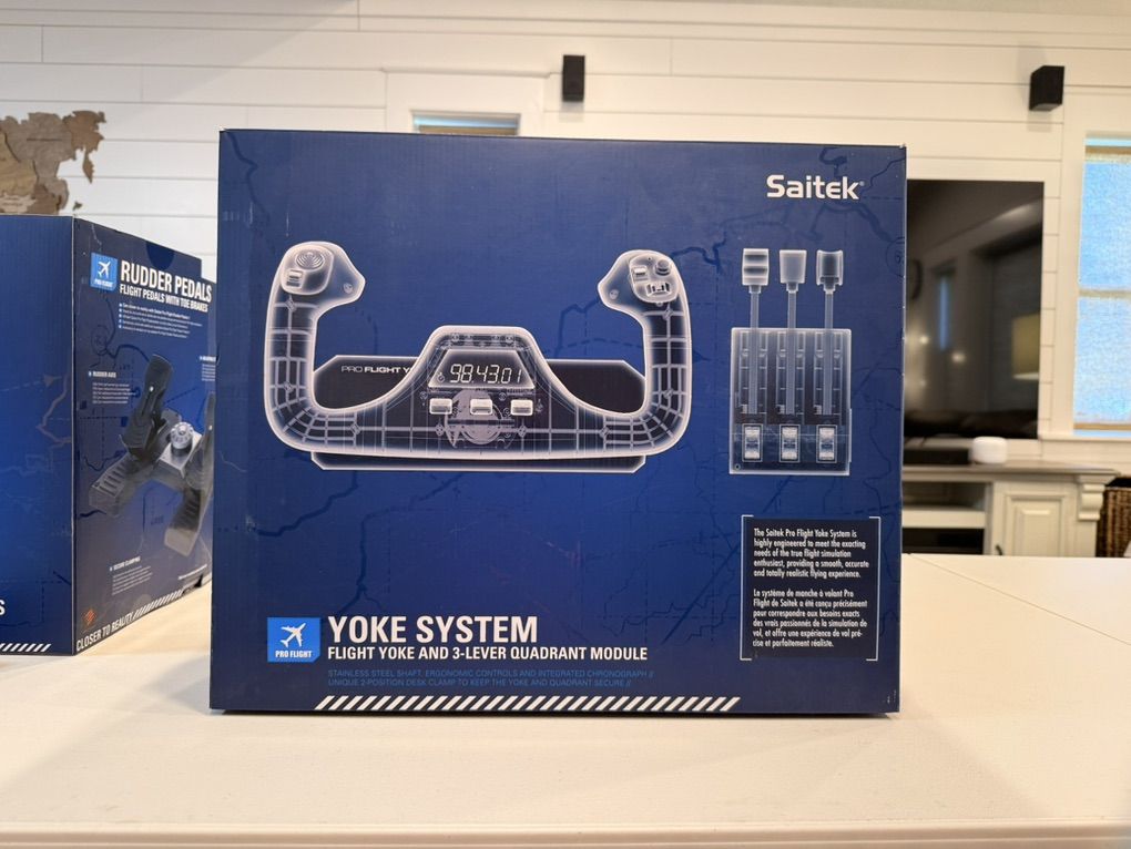 Flight Simulator - Yoke / Rudder Pedals