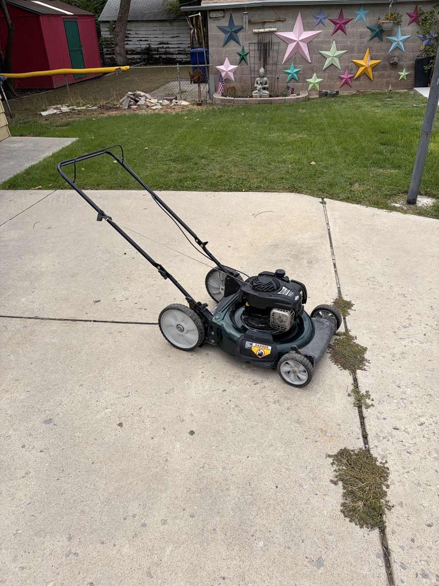 Briggs & Stratton / Bolens lawnmower