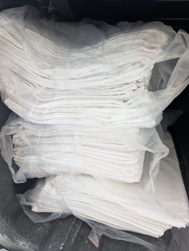 New White Simple Bath Towels