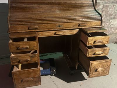 Vintage Solid Oak Roll-up Desk!!