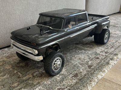 CEN Racing Sicario 1/10 4WD Custom Dually RC Truck DL-Series