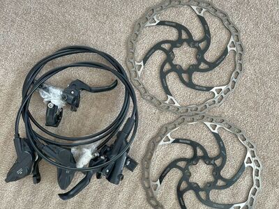 Shimano BR-M6120 Four Piston Brakes