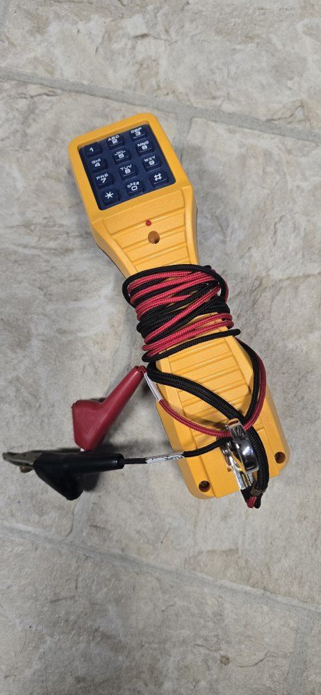 Fluke Networks TS19 Telephone Test Set Lineman's Test Set