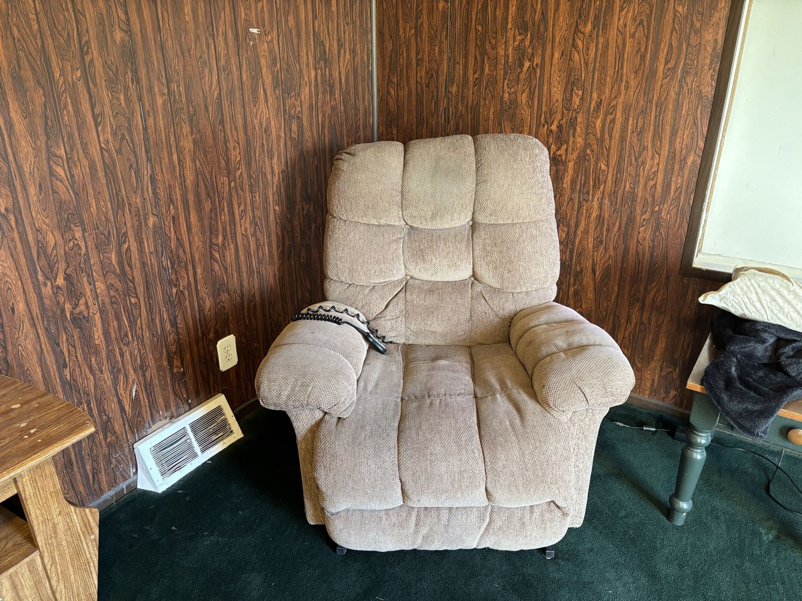 Power recliner