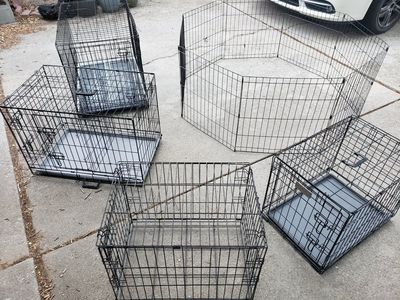 Complete Dog Cat Pet 4xKennels Crates, 6xPet Taxis Crates
