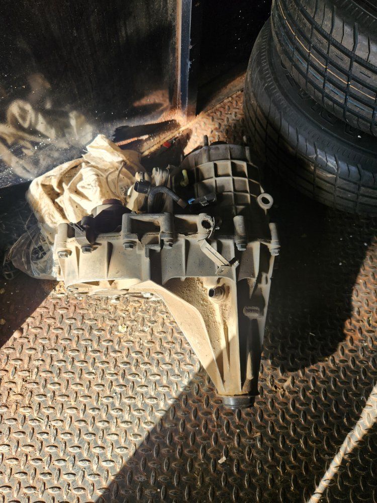 2003 chevy/gmc 2500hd 4x4 6.0 transfer case