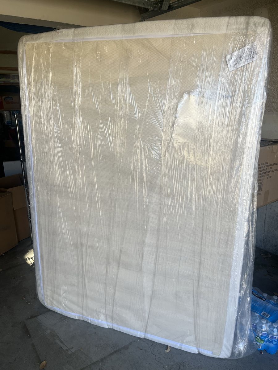 12” Memory Foam Mattress