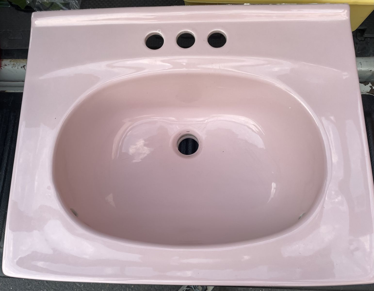 vintage pink sink