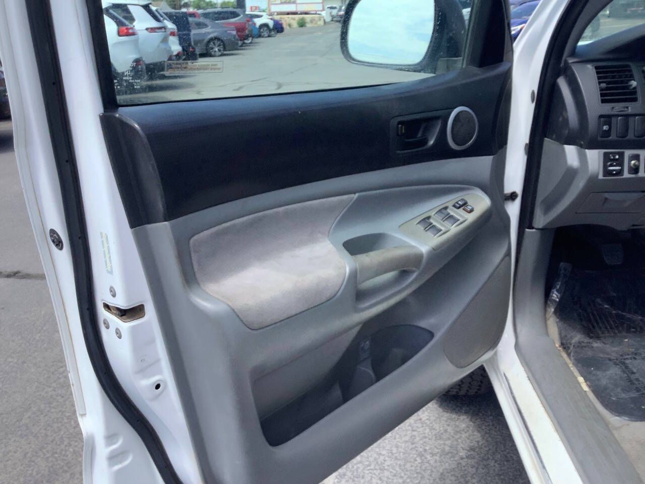 Main image 31