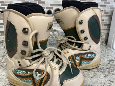 Vans Hi Standard Snowboard Boots