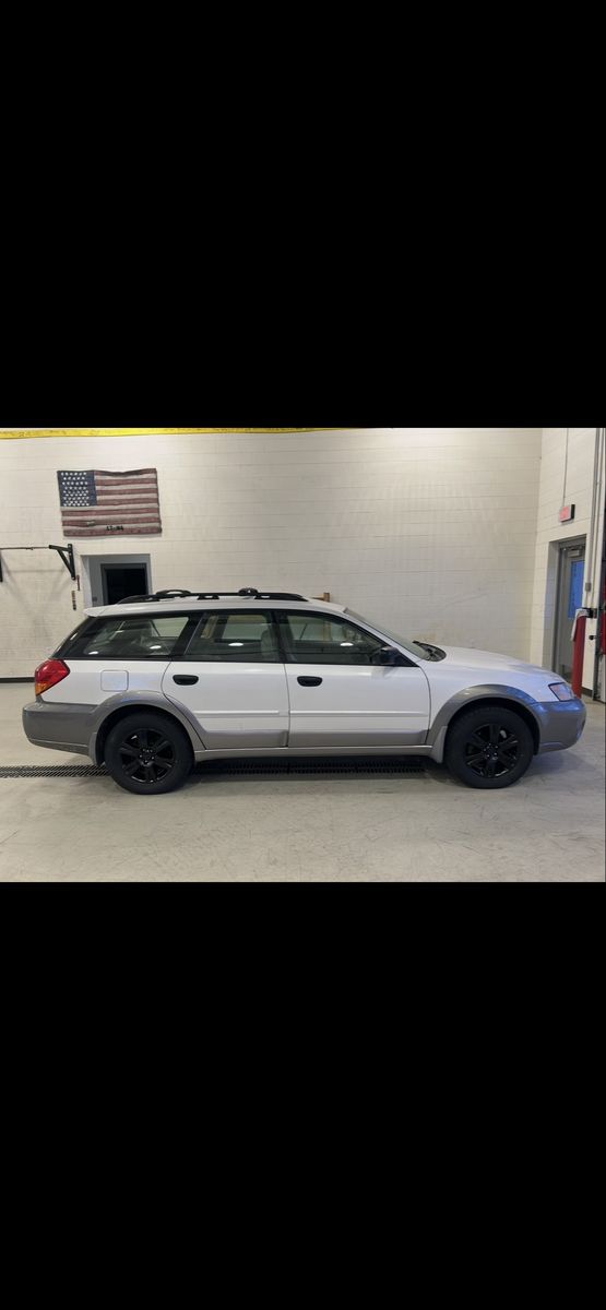 2005 Subaru Outback 