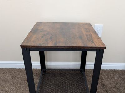 End Table with bottom platform