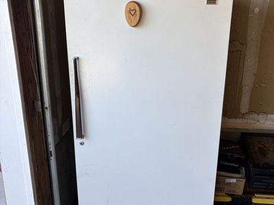 Kenmore White Upright Freezer - Clean & Functional
