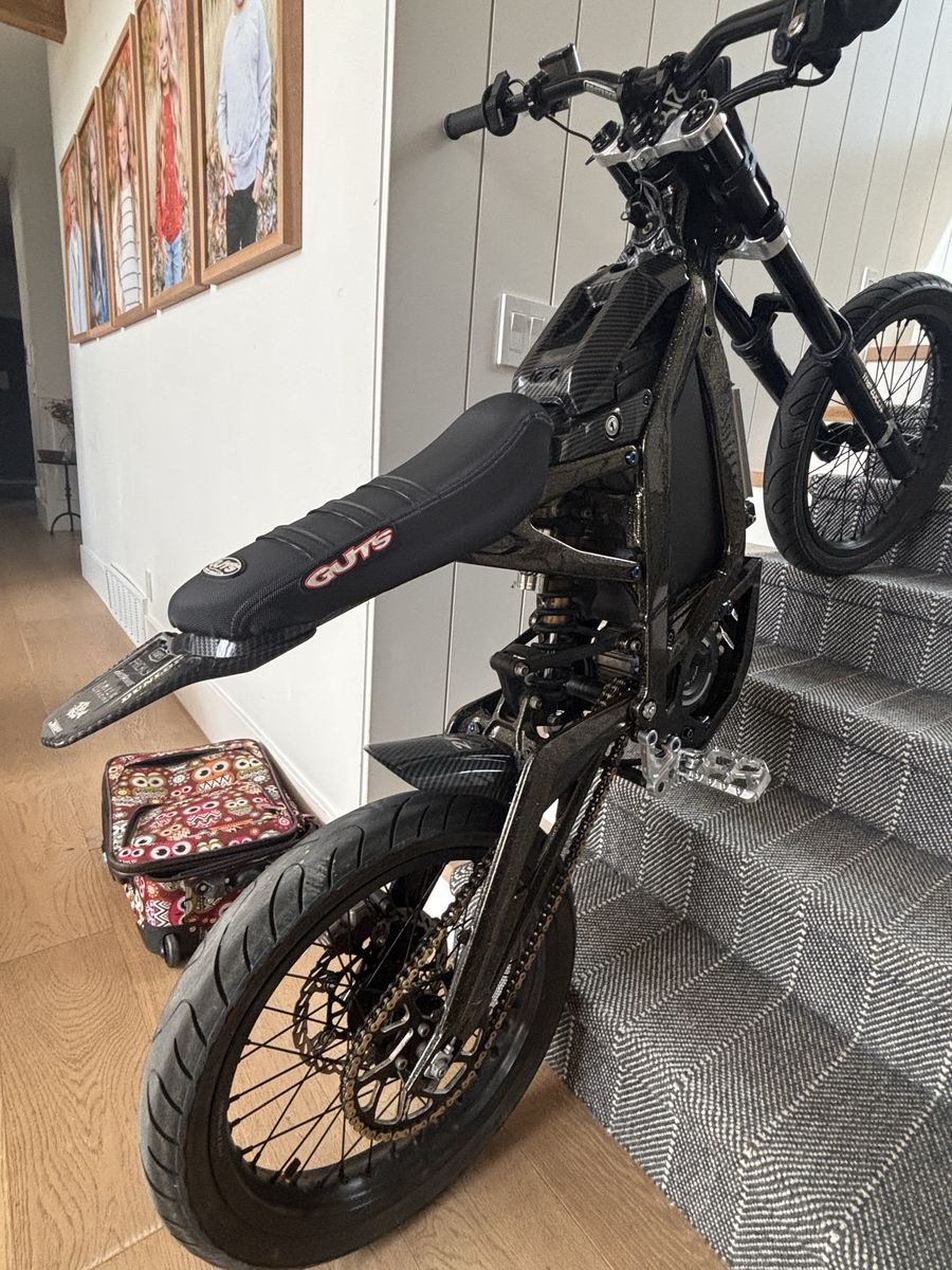 Surron lbx 2023 fully built