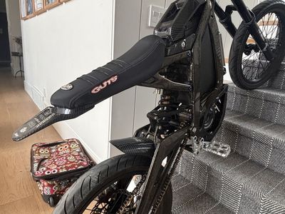 Surron lbx 2023 fully built