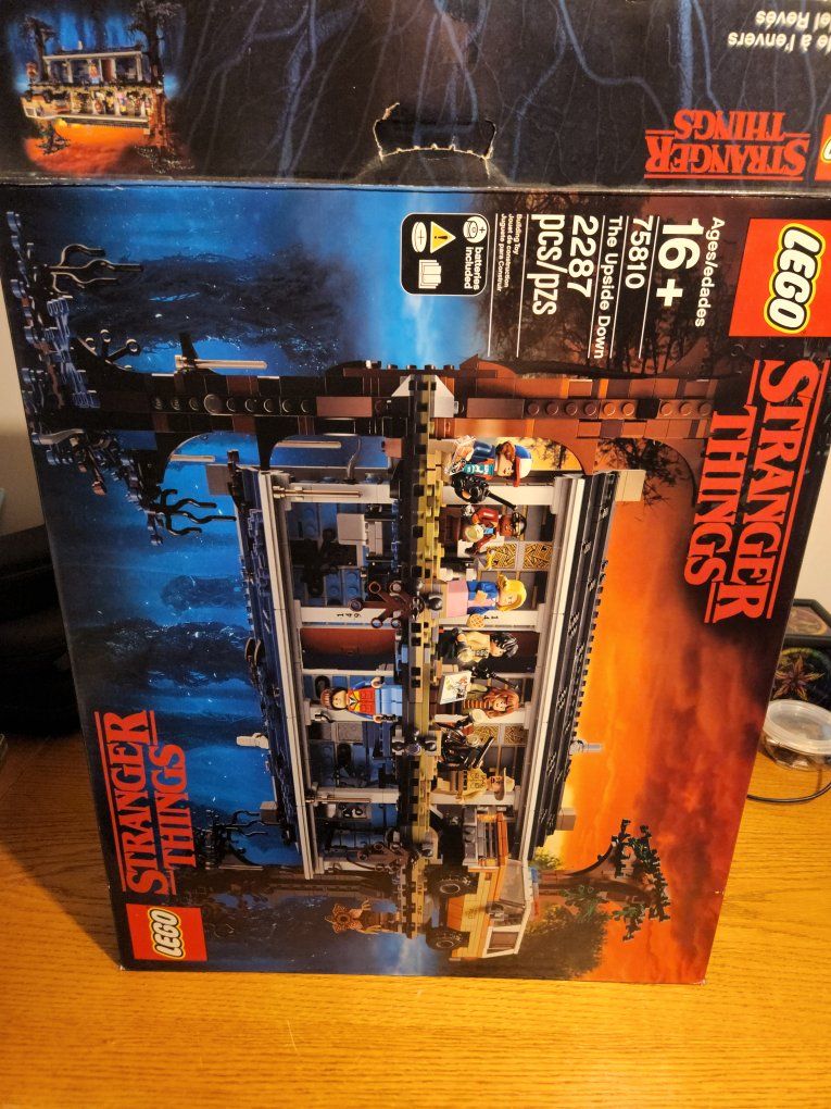 Lego 75810 Stranger Things The Upside Down