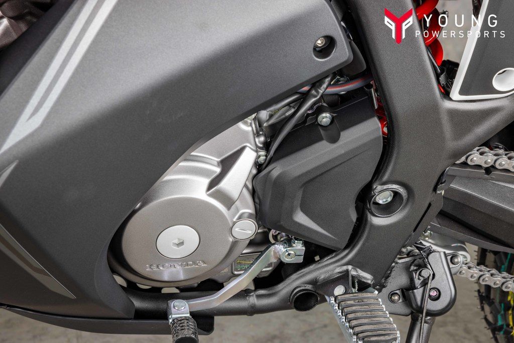Main image 12