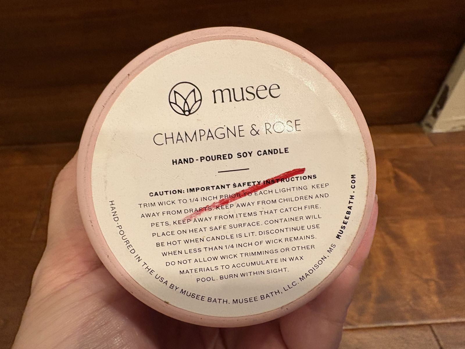 Main image 3