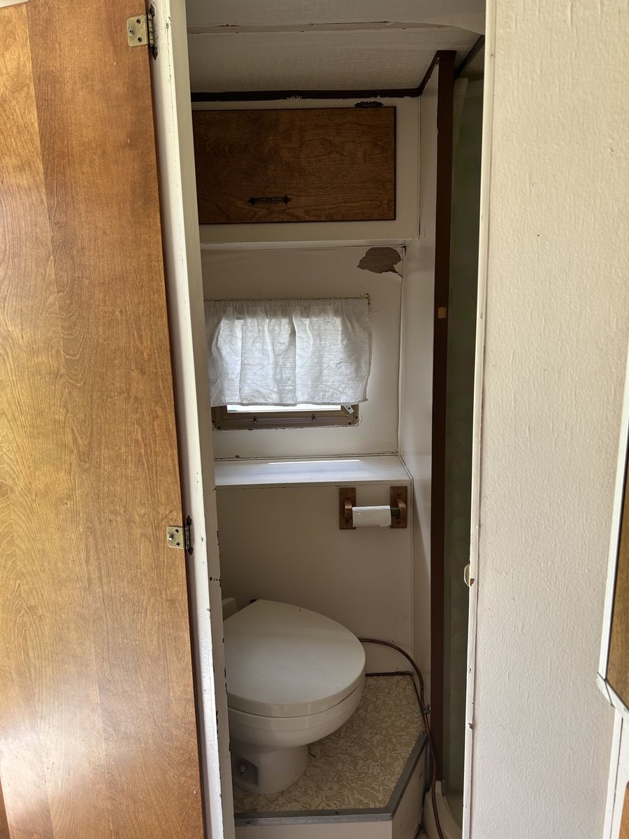 Main image 12