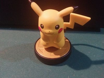 Pikachu Amiibo Figure - Nintendo Super Smash Bros. Series