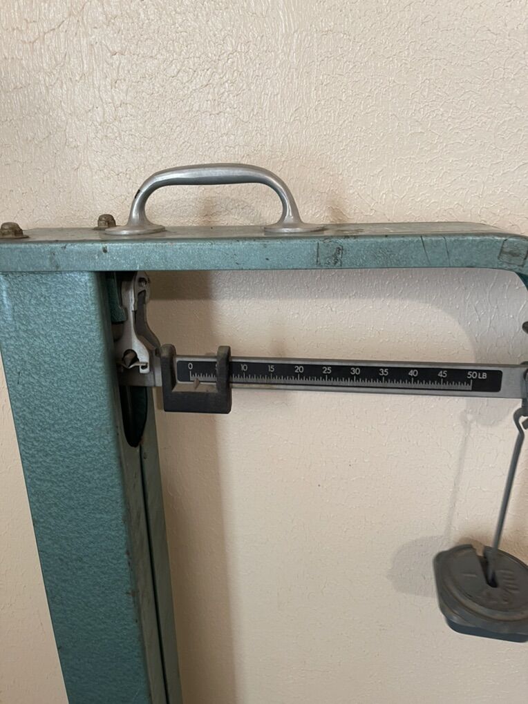 Lookalike Fairbanks-Morse mech platform scale