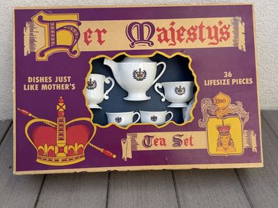 Her Majesty’s Vintage Tea Set