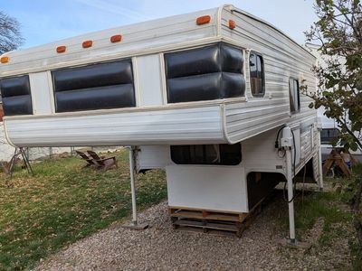 2004 S&S Bitterroot 9SC Truck Camper – 4 Season – Clean – Ready to Go
