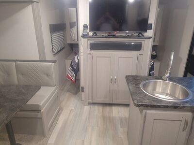 tracer made by forest river