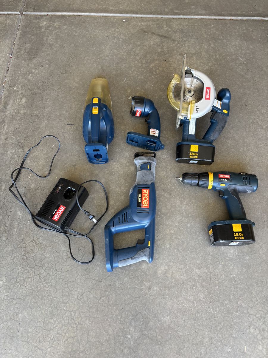 Ryobi cordless circular saw, reciprocating saw, drill-driver, hand vac, flashlight,  plus charger