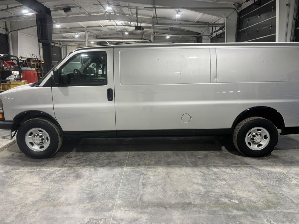 2013 Chevrolet Express 3500