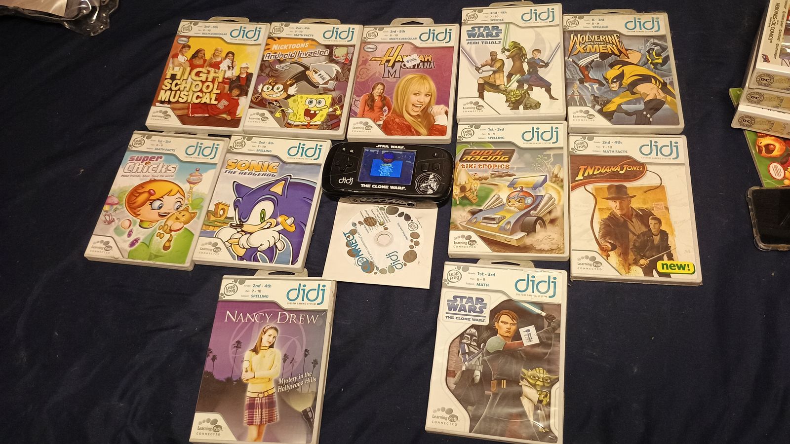 LeapFrog Didj Learning Gaming System Star Wars Clone Wars Edition With 12 Games