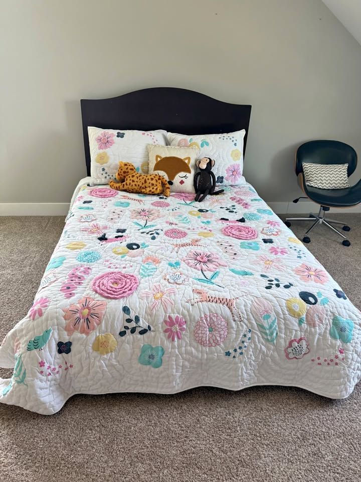 Full Size Bed Frame, Headboard & Mattress