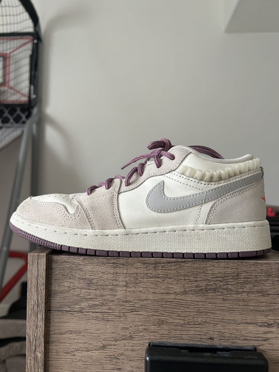 Air Jordan Air Jordan 1 Low GS Sail Violet Dust FQ8094-100 6 Youth