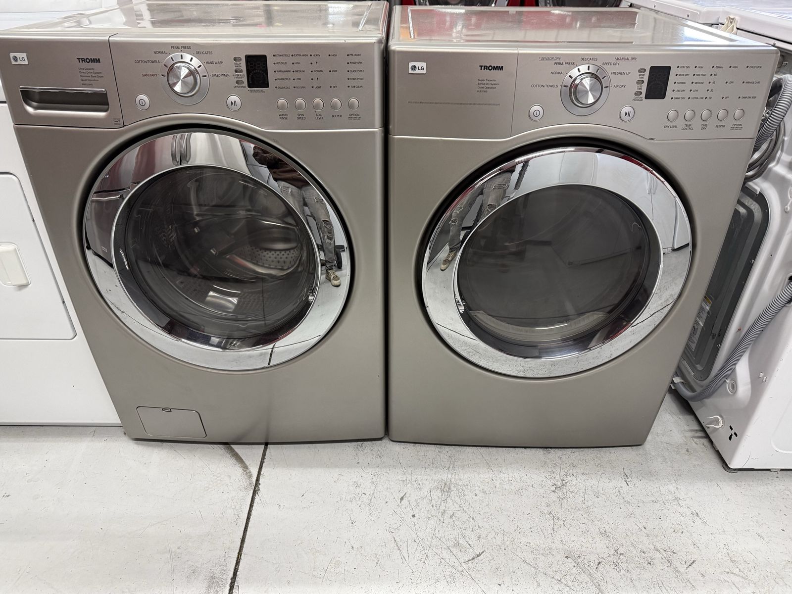 Matching Rare Champaign Gold, Ultra Capacity Lg Washer & Dryer Set!(STACKABLE!)