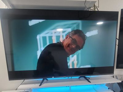 Hisense 58-inch Smart TV 4K UHD LED with Google TV - Excellent Condition
