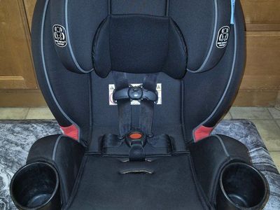 Clean! Graco TrioGrow SnugLock 3-in-1 Car Seat Convertible Adjustable Reclinable 5-100lbs