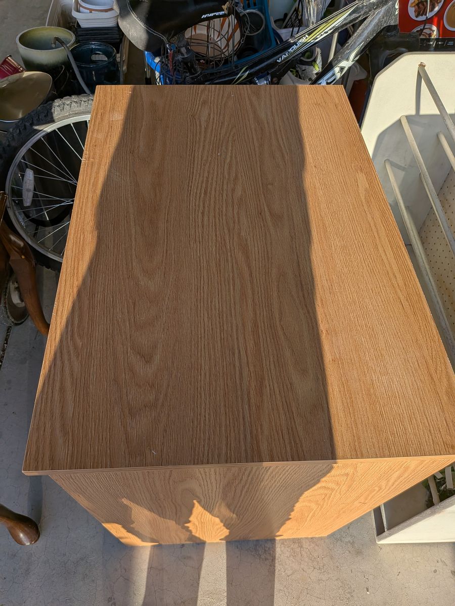 Computer desk