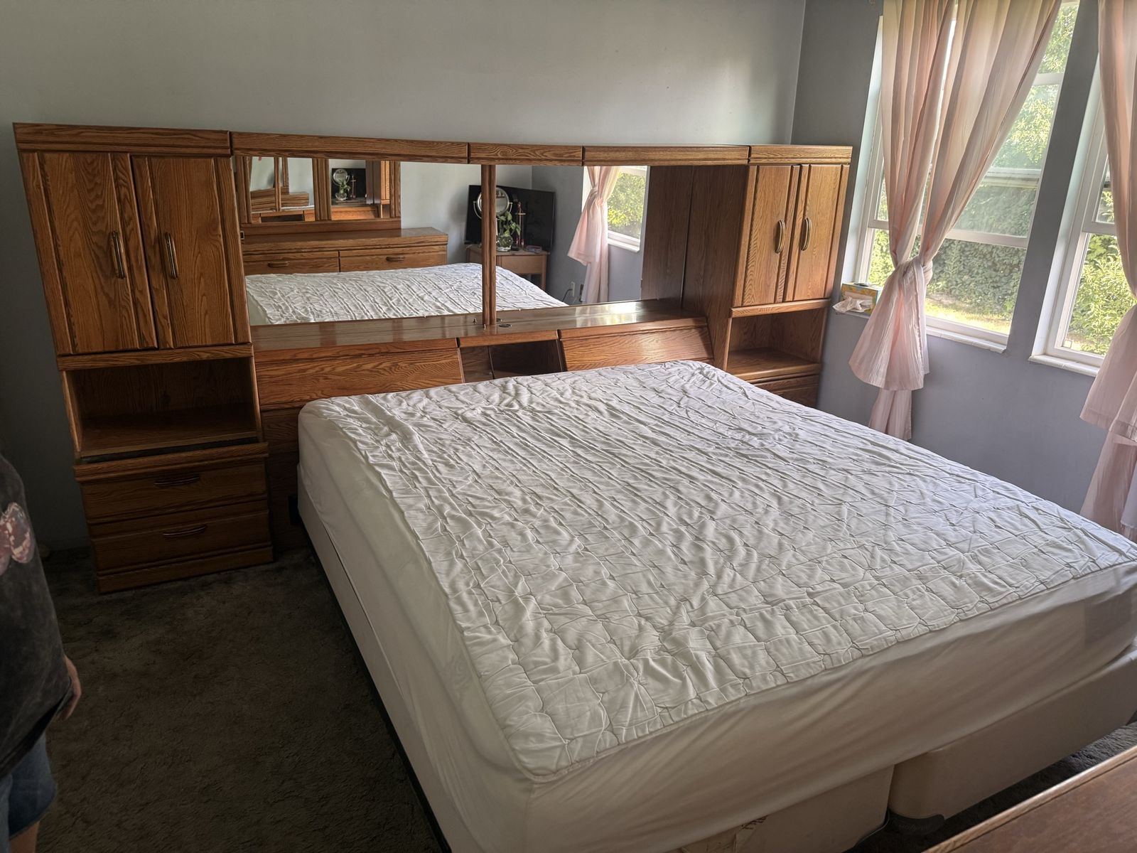Oak Bedroom Set - Queen Size Headboard with Storage, Dresser with Mirror, Nightstands
