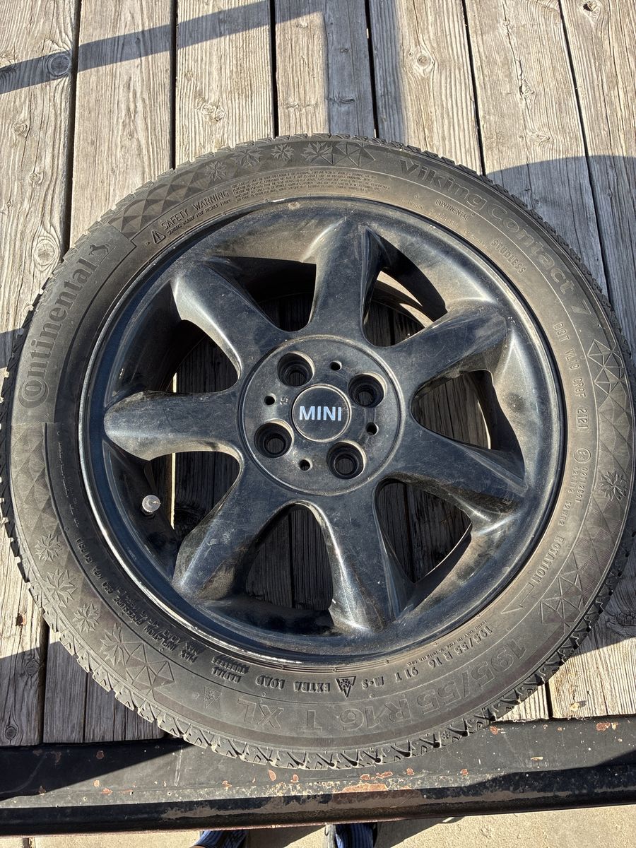 Mini Cooper 16" Wheel and Continental VikingContact 7 Tires