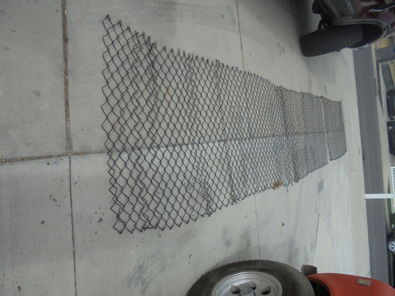 22 plus feet 4 foot high chain link