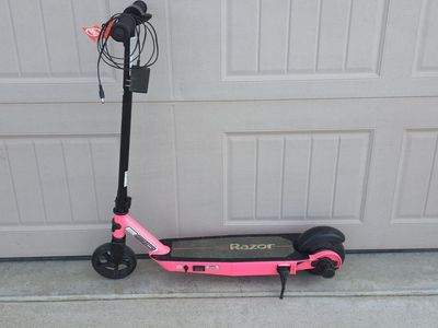 Razor Black Label E90 Electric Scooter - Pink, for Child Ages 8+ and up to 120 lbs, up to 10 mph