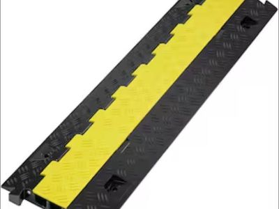 VEVOR 2-Channel Rubber Cable Protector Ramp, Modular Speed Bump Hump, 11000 lbs. Load, 40in