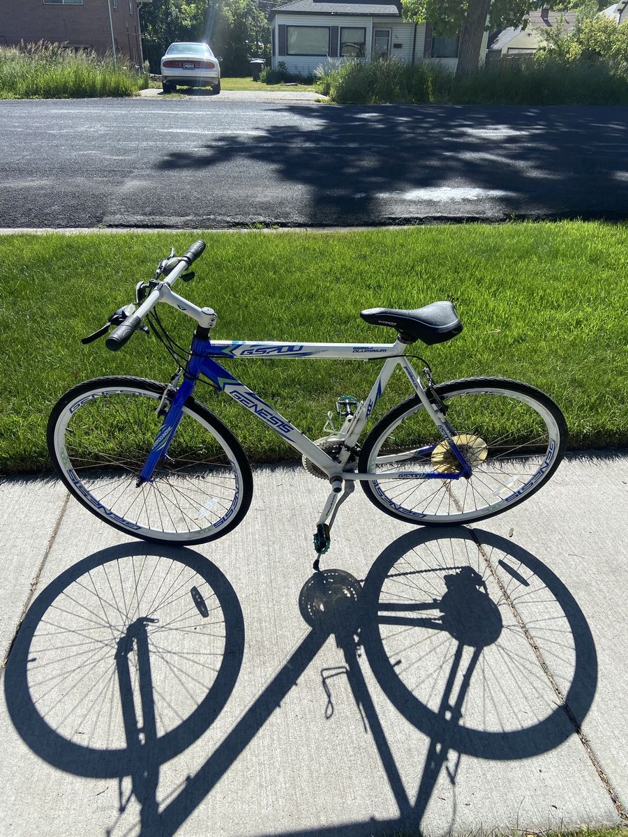 Genesis GS700