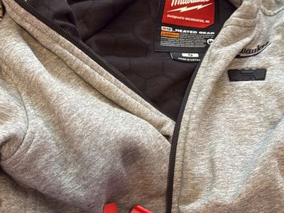Milwaukee M12 Heated Hoodie Jacket Grey Size Small with Battery & Holder